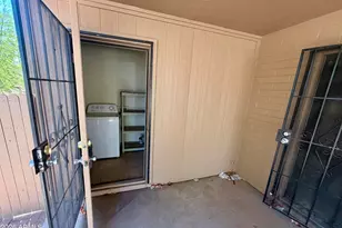 6909 W Mariposa St, Phoenix, AZ 85033 - Photo 14