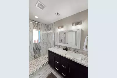 2340 N 12th Street, Phoenix, AZ 85006 - Photo 6