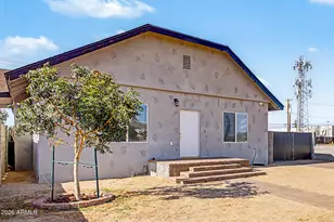 1526 E Marguerite Ave, Phoenix, AZ 85040 - Photo 1