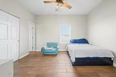 1526 E Marguerite Avenue, Phoenix, AZ 85040 - Photo 12