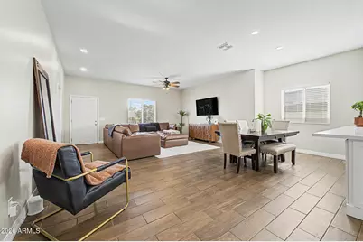 1526 E Marguerite Avenue, Phoenix, AZ 85040 - Photo 4