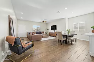 1526 E Marguerite Ave, Phoenix, AZ 85040 - Photo 4