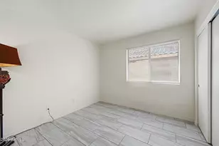 8563 W Mission Ln, Peoria, AZ 85345 - Photo 22