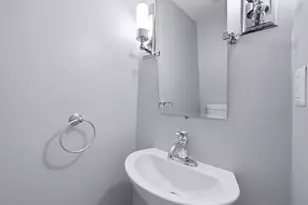 326 W Granada Rd, Phoenix, AZ 85003 - Photo 14