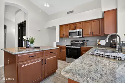 4236 E Millbrae Lane, Gilbert, AZ 85234 - Photo 10