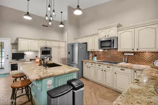 4420 E Millbrae Ln, Gilbert, AZ 85234 - Photo 10