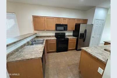 3886 S Marigold Way, Gilbert, AZ 85297 - Photo 2