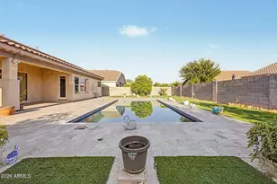 8663 W Yukon Dr, Peoria, AZ 85382 - Photo 22