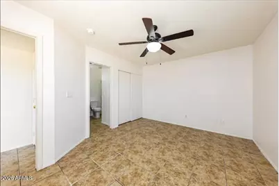 4545 N 67th Avenue #1108, Phoenix, AZ 85033 - Photo 2