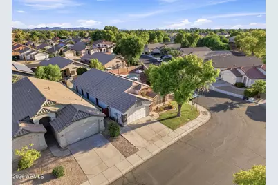 12813 W Monte Vista Road, Avondale, AZ 85392 - Photo 8