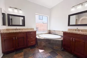 11422 E Dartmouth St, Mesa, AZ 85207 - Photo 14