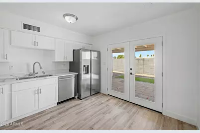 1467 S Lazona Drive, Mesa, AZ 85204 - Photo 2