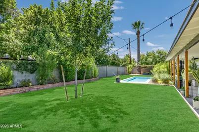 8145 N 1st Drive, Phoenix, AZ 85021 - Photo 30
