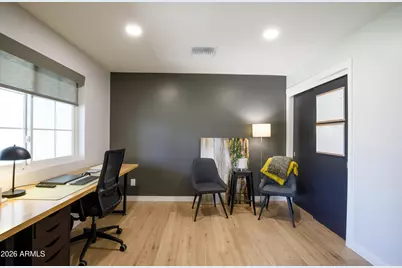 8145 N 1st Drive, Phoenix, AZ 85021 - Photo 6