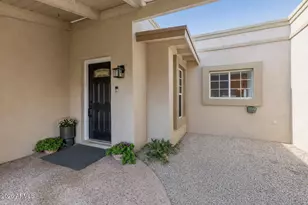 906 E Jasmine St, Mesa, AZ 85203 - Photo 8