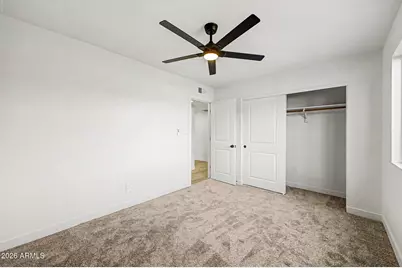 556 W Kiva Avenue, Mesa, AZ 85210 - Photo 18