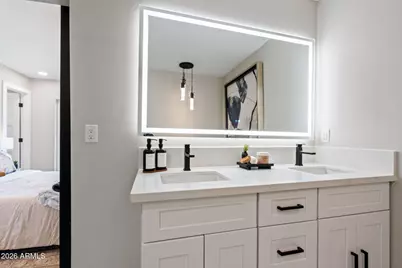 8326 E Valley View Road, Scottsdale, AZ 85250 - Photo 24