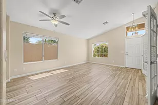 661 W Liberty Ln, Gilbert, AZ 85233 - Photo 10