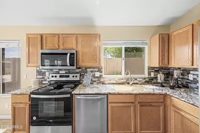 661 W Liberty Lane, Gilbert, AZ 85233 - Photo 16