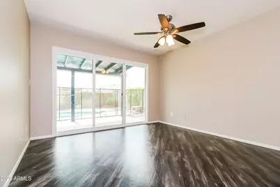 10624 N 47th Drive, Glendale, AZ 85304 - Photo 12