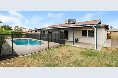 10624 N 47th Drive, Glendale, AZ 85304 - Photo 14