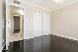10624 N 47th Dr, Glendale, AZ 85304 - Photo 8