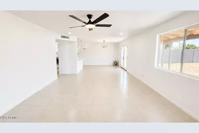 6736 W Vernon Avenue, Phoenix, AZ 85035 - Photo 4
