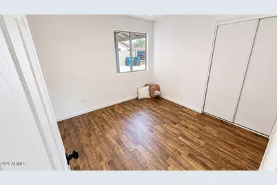 6736 W Vernon Avenue, Phoenix, AZ 85035 - Photo 14