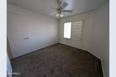 8918 W Paradise Lane, Peoria, AZ 85382 - Photo 16