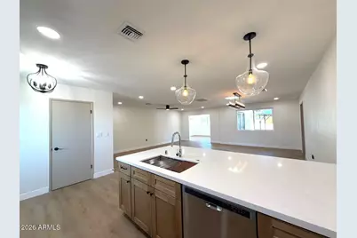 10265 N 103rd Avenue, Sun City, AZ 85351 - Photo 6