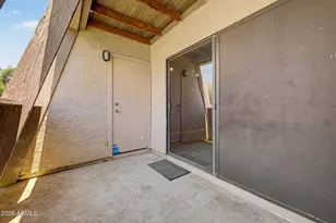 1323 S Hardy Dr, Tempe, AZ 85281 - Photo 30