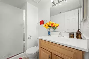 1323 S Hardy Dr, Tempe, AZ 85281 - Photo 22