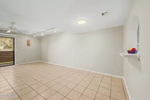 1323 S Hardy Dr, Tempe, AZ 85281 - Photo 4