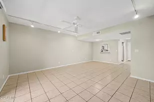 1323 S Hardy Dr, Tempe, AZ 85281 - Photo 8