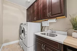 2152 E Kesler Ln, Chandler, AZ 85225 - Photo 32