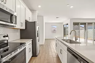 46939 W Dry Gulch Rd, Maricopa, AZ 85139 - Photo 12