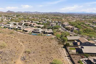1328 W Cavedale Dr, Phoenix, AZ 85085 - Photo 50