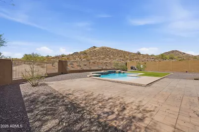 1328 W Cavedale Drive, Phoenix, AZ 85085 - Photo 40