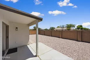 2851 E Cherry Hills Dr, Chandler, AZ 85249 - Photo 20