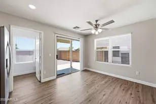 2851 E Cherry Hills Dr, Chandler, AZ 85249 - Photo 8