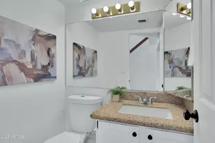 3509 E Verbena Dr, Phoenix, AZ 85044 - Photo 12