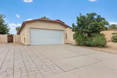 6328 W Ironwood Drive, Glendale, AZ 85302 - Photo 2