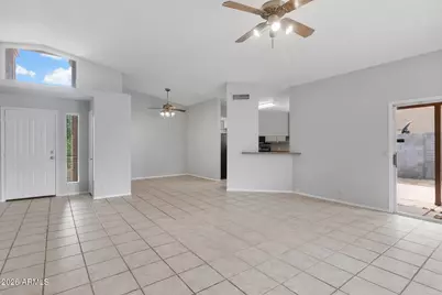 6328 W Ironwood Drive, Glendale, AZ 85302 - Photo 6