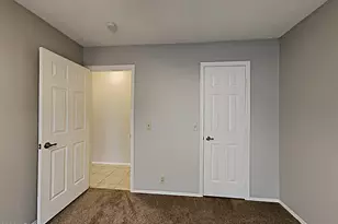 6328 W Ironwood Dr, Glendale, AZ 85302 - Photo 10