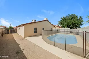 6328 W Ironwood Dr, Glendale, AZ 85302 - Photo 2