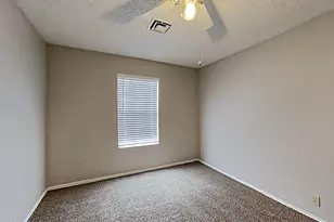 6328 W Ironwood Dr, Glendale, AZ 85302 - Photo 12