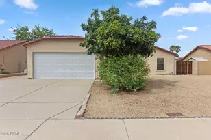6328 W Ironwood Dr, Glendale, AZ 85302 - Photo 1