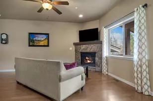 3973 N Tam O'Shanter Dr, Flagstaff, AZ 86004 - Photo 10