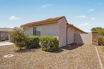 1194 E Meadowridge Drive, Casa Grande, AZ 85122 - Photo 6