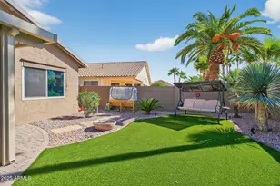 17812 N Becke Ln, Surprise, AZ 85374 - Photo 38
